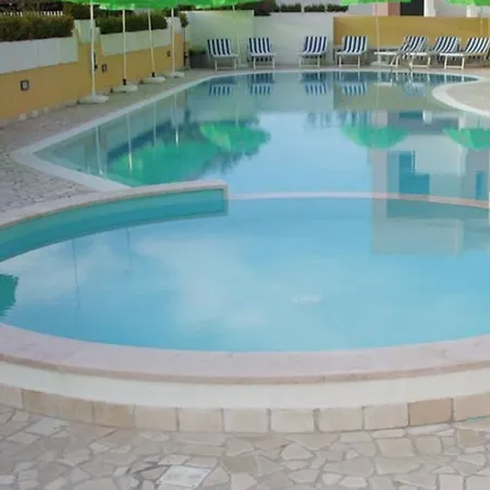 Holly * Torre dell'Orso